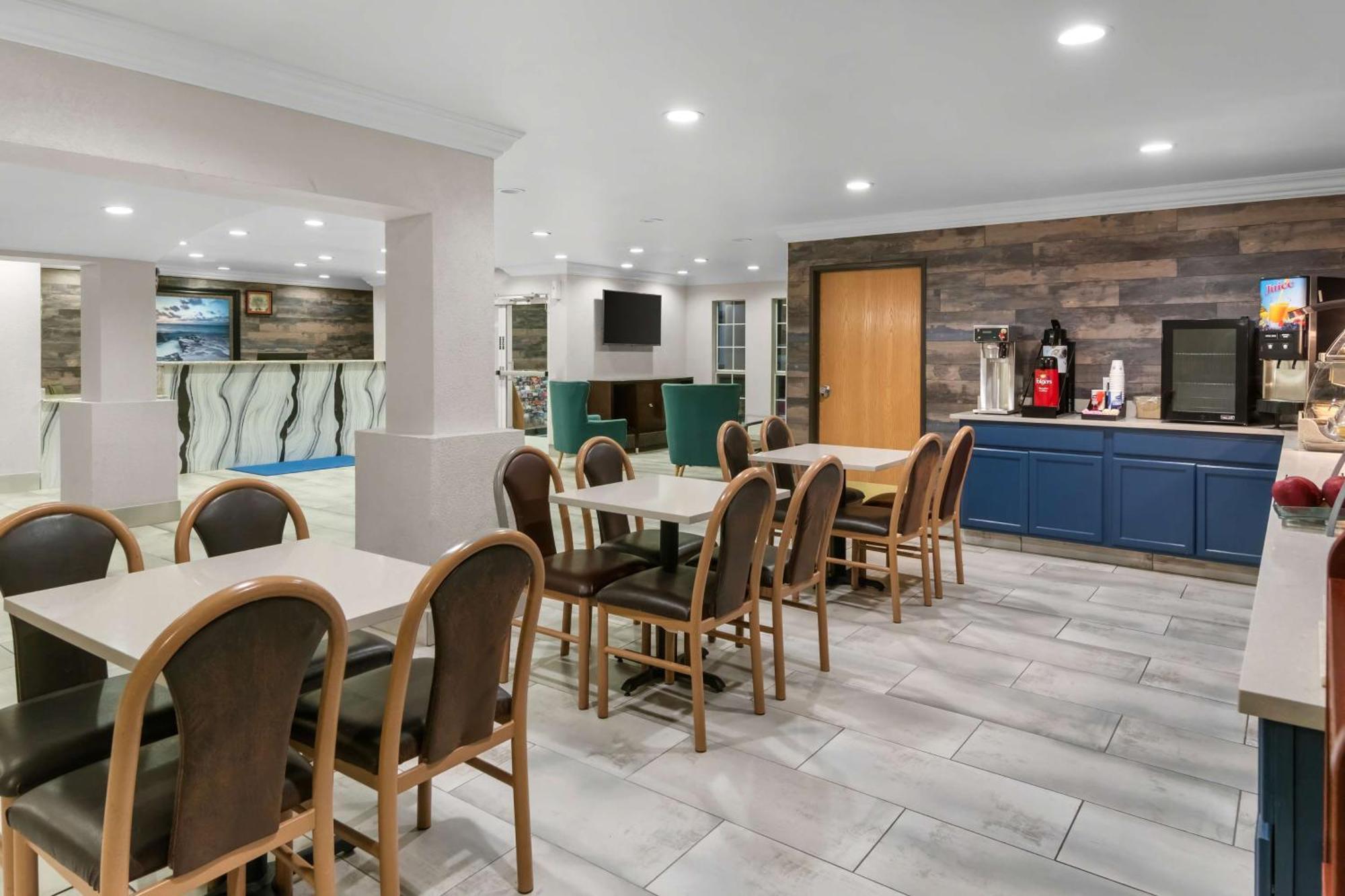 Surestay Plus By Best Western Fort Worth Benbrook Exterior foto